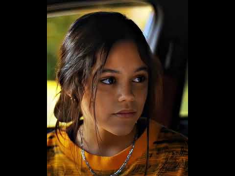 Jenna Ortega Kiss Scene 🥵🔥