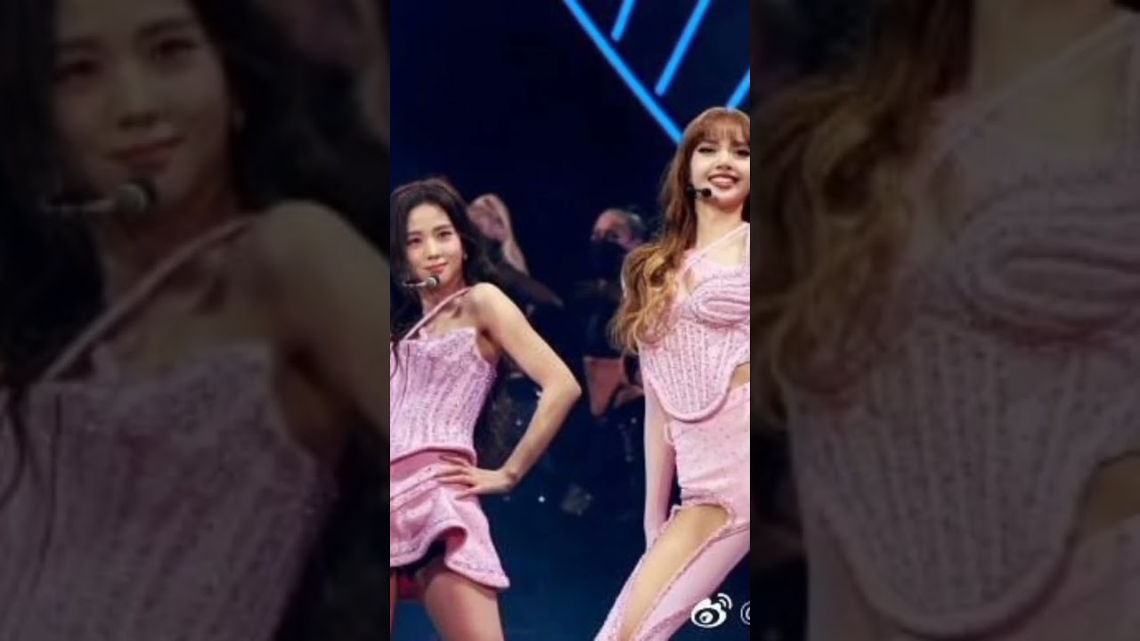 Jennie's under boobs trend!#blackpink