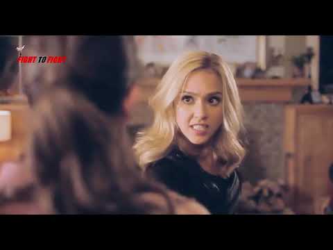 Jessica Alba KO
