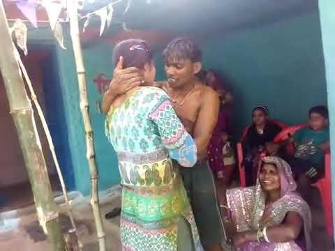 jija sali ke holi choli me dala rag