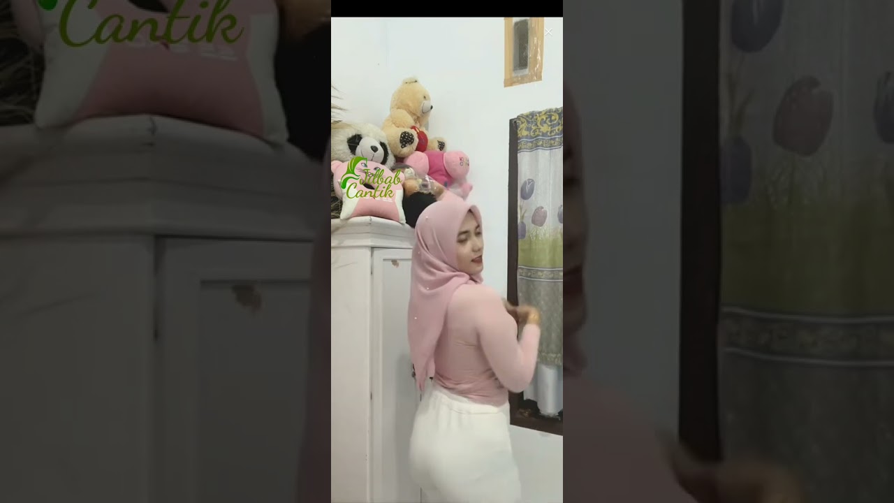Jilbab Pink balon ketat