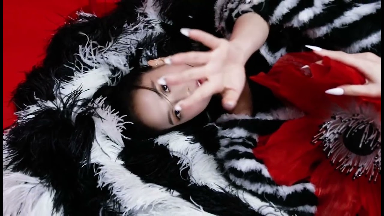 JISOO -VISUAL FILM #1