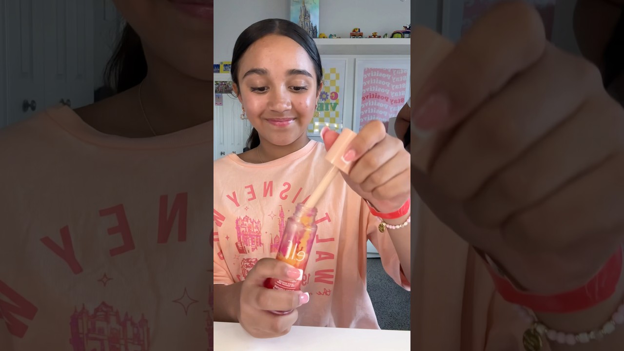 Jumbo Elf Lipgloss is now Evey’s favorite thing ever💖 #momlife #makeup #elf #lipgloss #lipbalm #diy