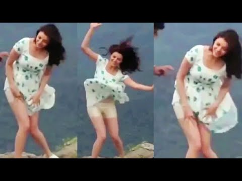 Kajal Aggarwal jumping oops movement ||  photoshoot #kajalagarwal #bollywoodabout