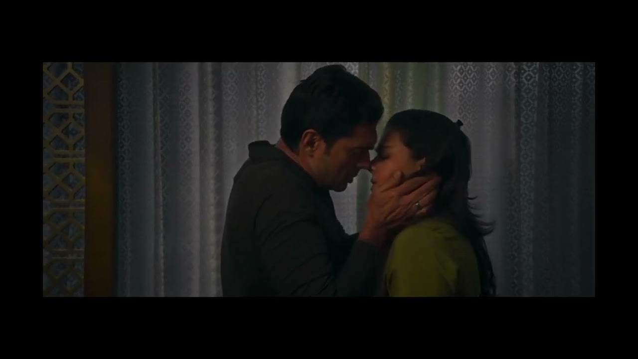 Kajol Kissing Hot Lip Lock