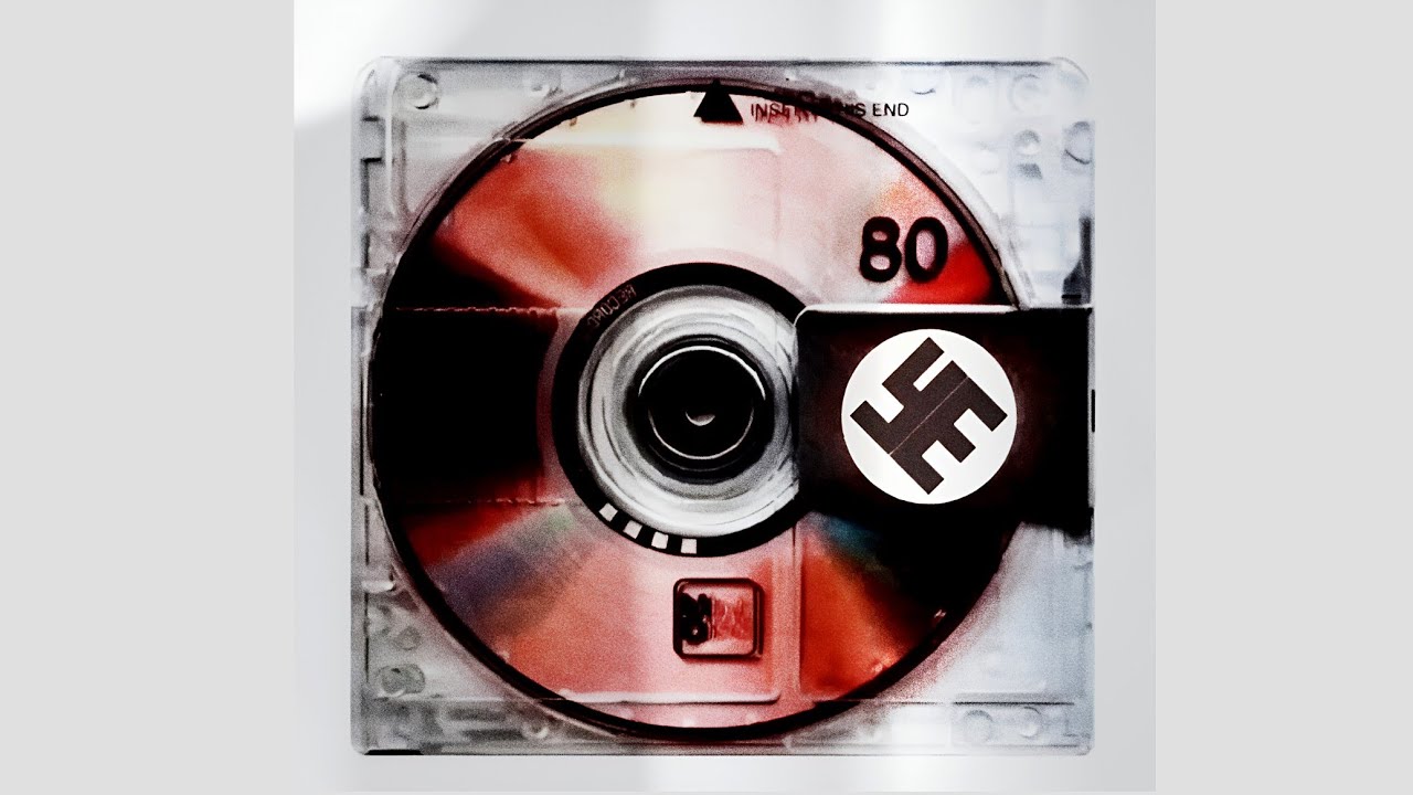 Kanye West -  Love Everyone [aka yetler] [full album]