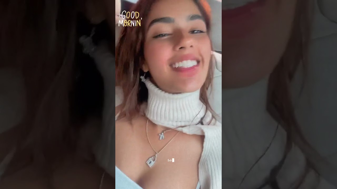 Kavya Thapar Hot|YouTube Short|