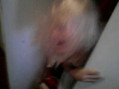Keila se trocando