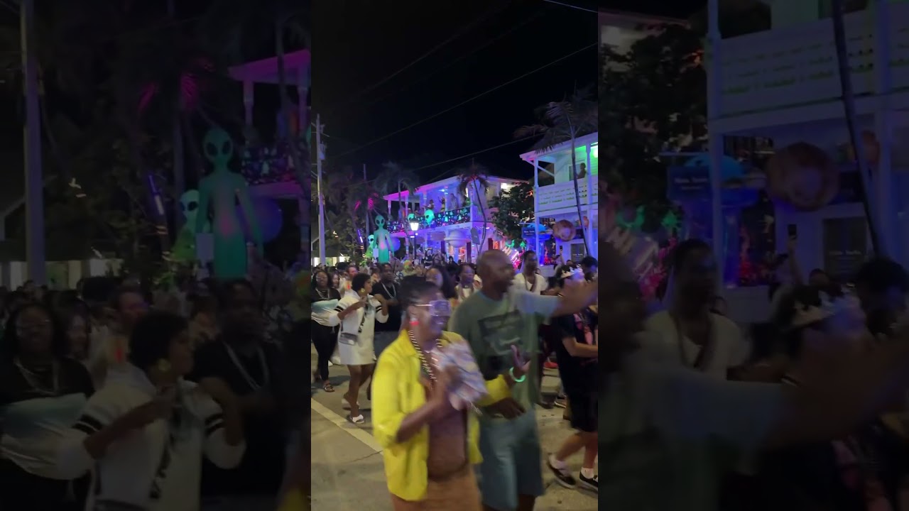 Key West Fantasy Fest Parade  #keywest 🏝️