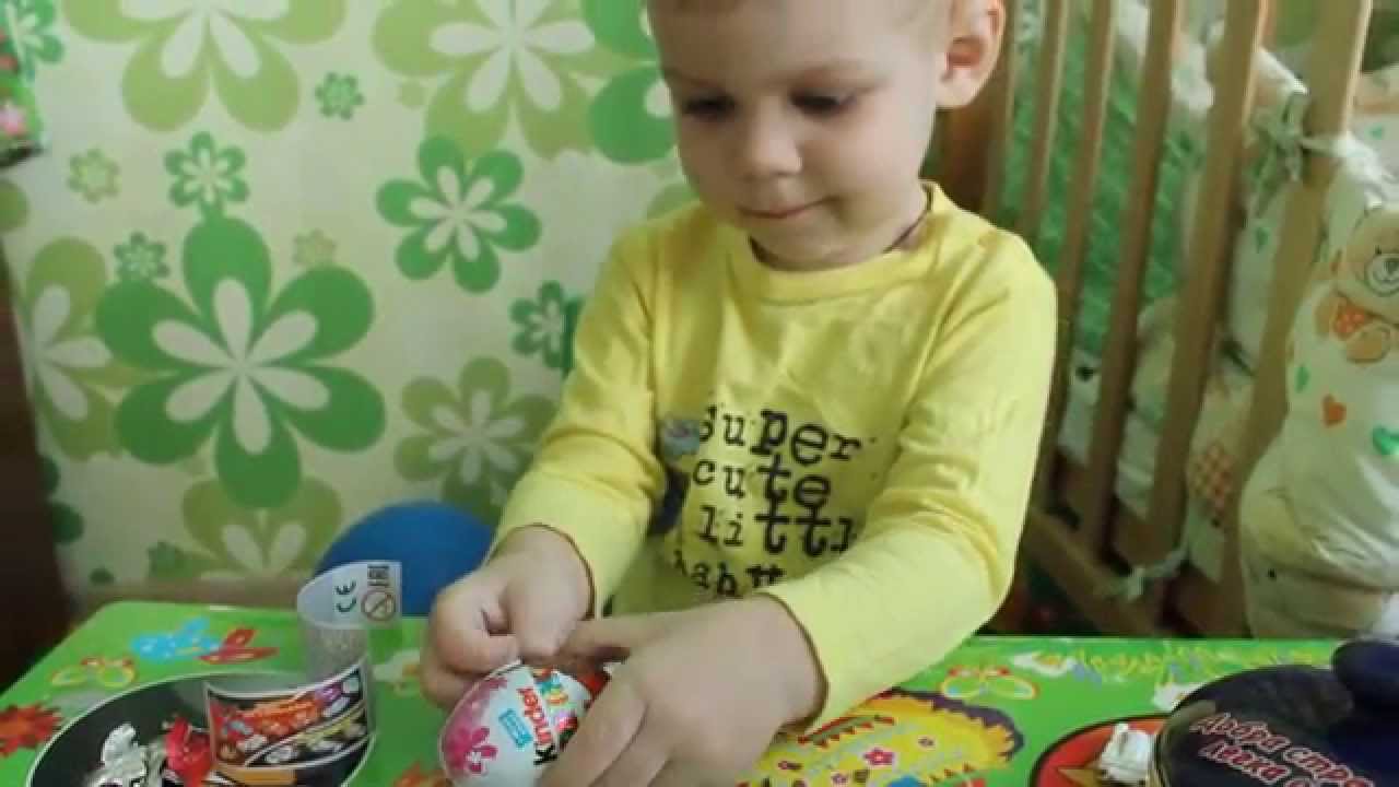 Kinder  egg  cars 2 and kinder egg Barbie