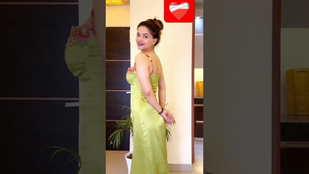 Kitna Hasin Chehra | Vibhu Neha hot reels #hindisong #yt #shortsfeed #hotreels #vibhu96 #shorts
