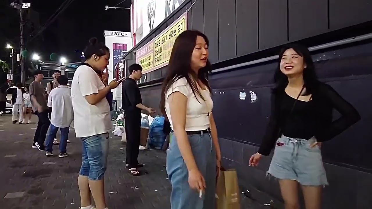 Korean Girl Spitting Compilation 3