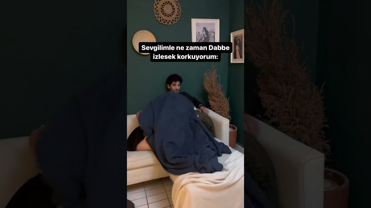Korkudan battaniyenin altına saklandım 😱😱😱