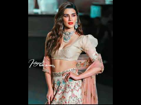 Kriti Sanon hot ।। XXX।। Hot body show💕💦💦