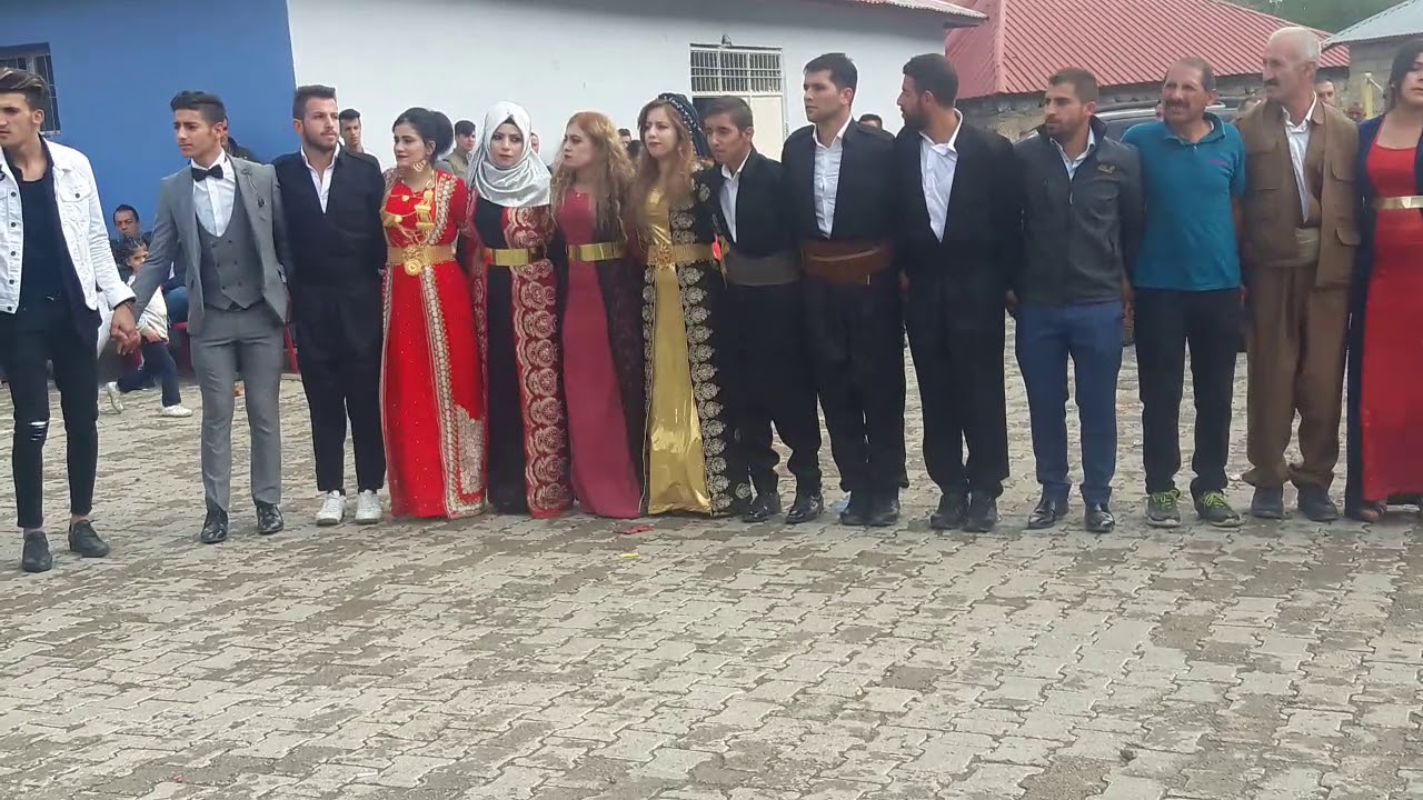 Kürt düğünleri Yemişli düğünü izleyin