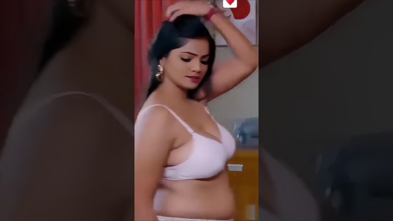 kudiye tu sexy  | Romantic aunty | Kamwali | Aunty #shorts #shortsfeed #shortsvideo #webseries