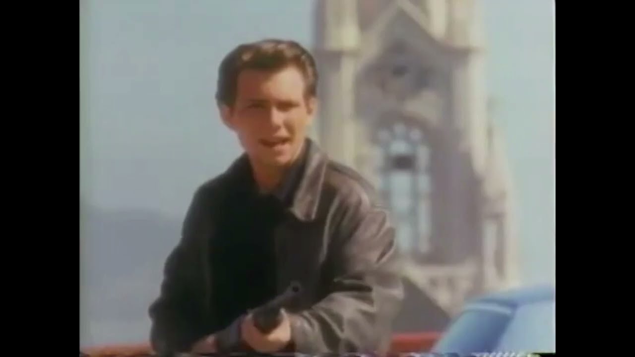 Kuffs VHS Release Ad (1992)