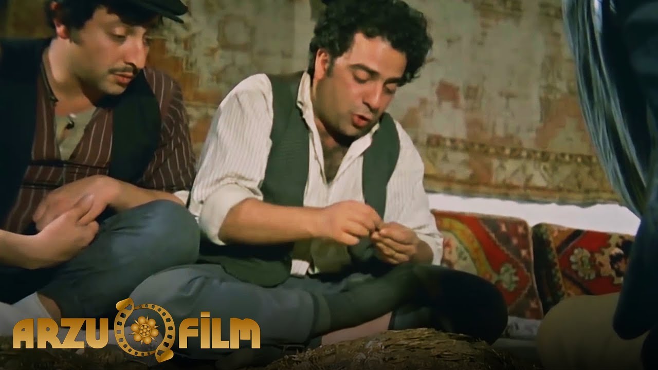 Köyden İndim Şehire - Altın Sayma