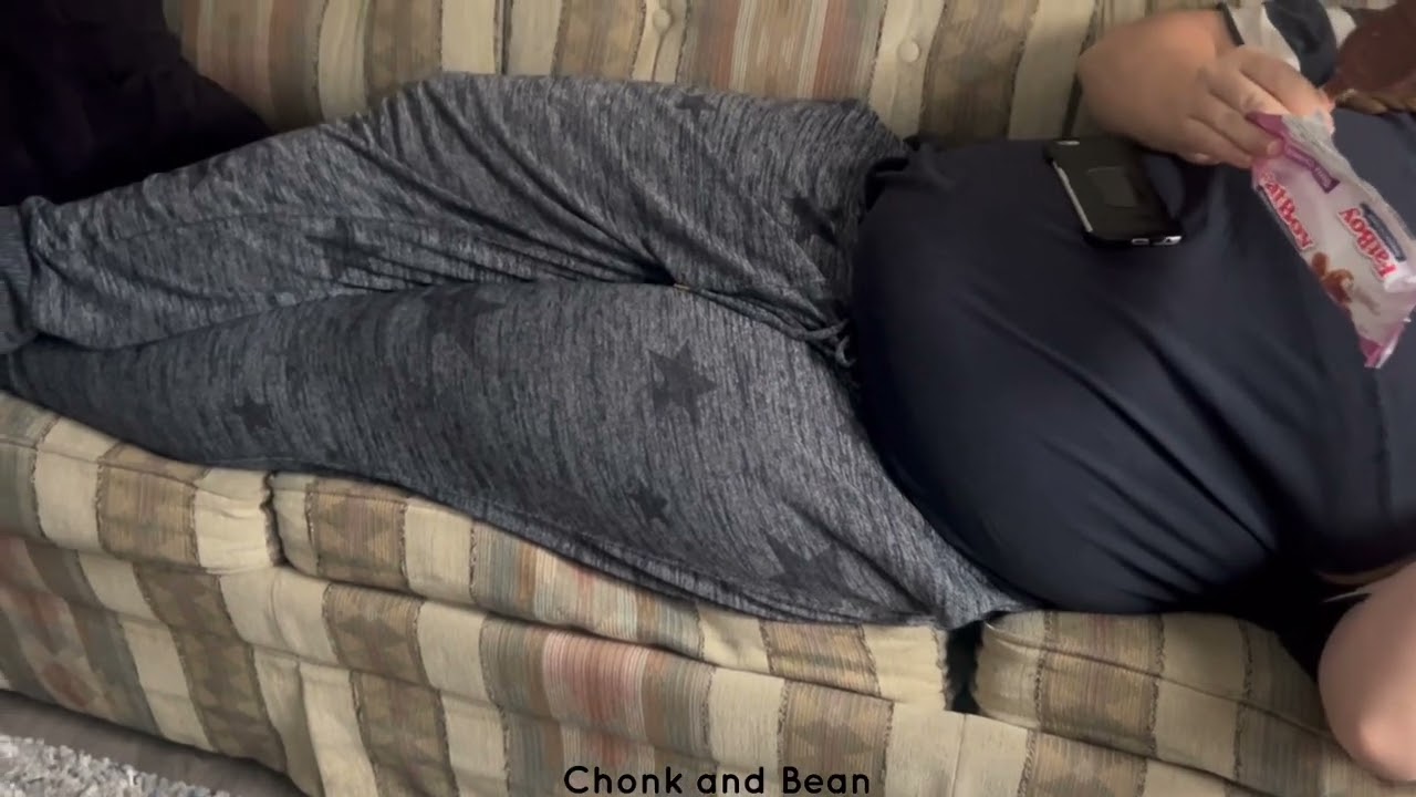 Lazy Obese BBW Housewife Encouraged to Eat