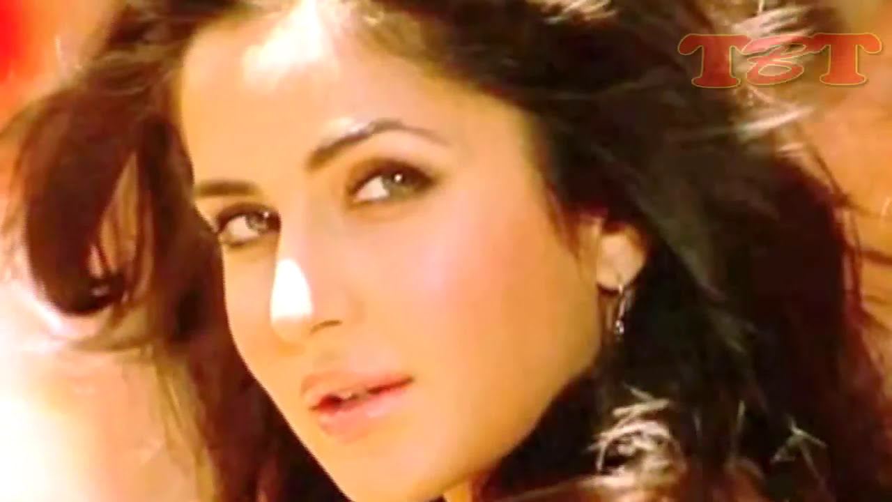 LEAKED! Katrina Kaif HOT MMS | NUD€ Strip Dance - Checkout!