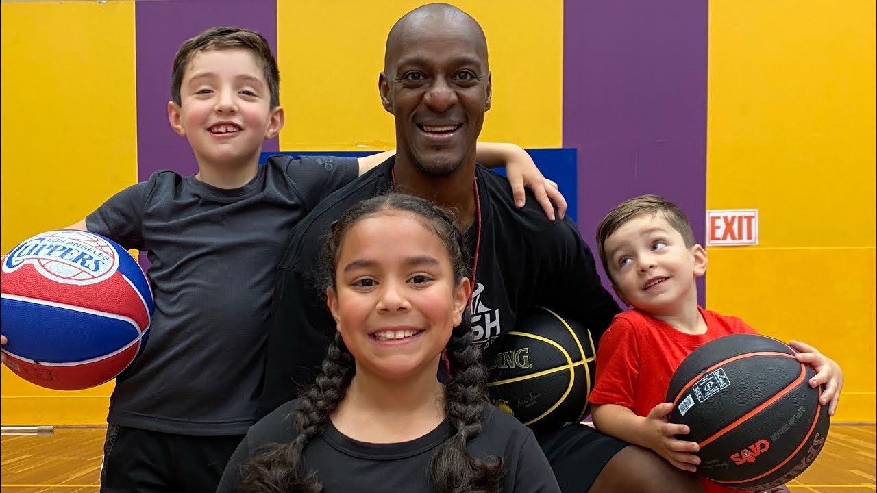 Learn to Play Basketball 🏀 Sports for Kids 🏀 Educational Videos for Kids