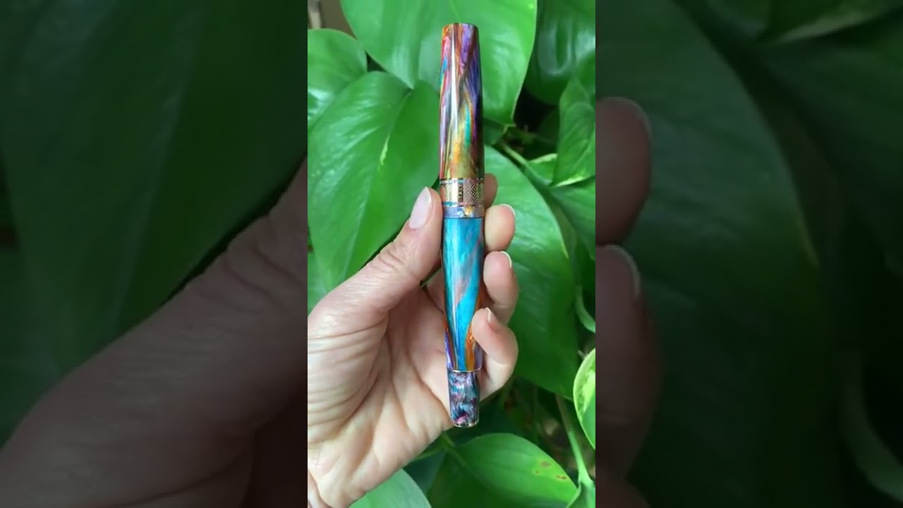 Leonardo Supernova Penna Stilografica Finiture Dorate