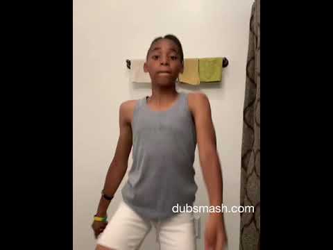 Light Skin She gon Twerk