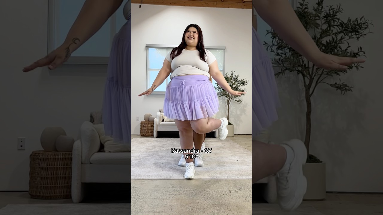 Lilac short skirt…(you know the rest) 💜 #tryon #tryonhaul