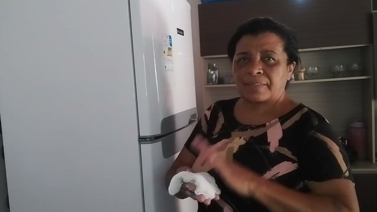 limpando a geladeira 👀
