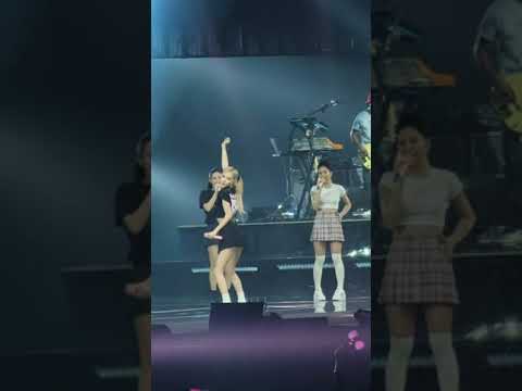 Lisa's Twerk Shocked Everyone #shorts