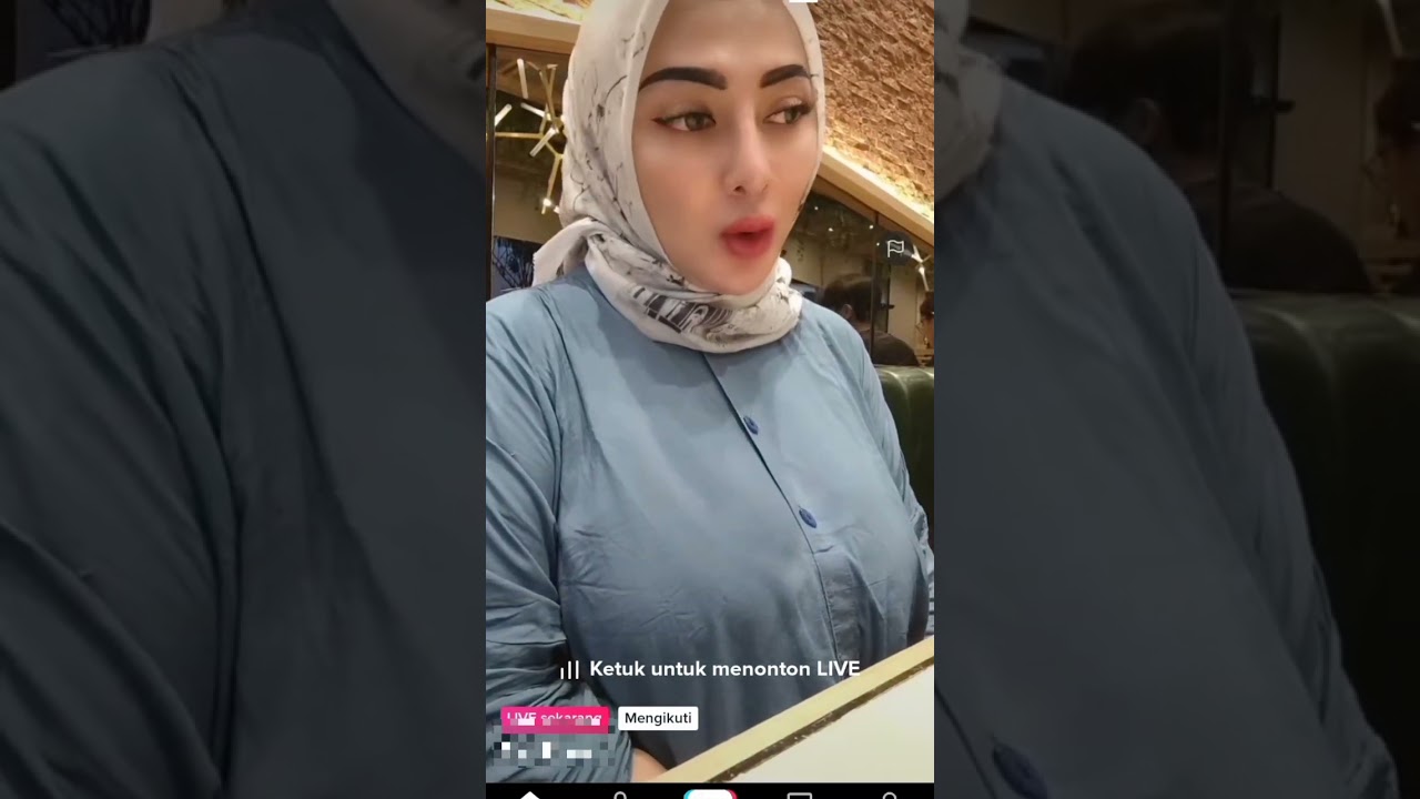live jilbab gunung gede