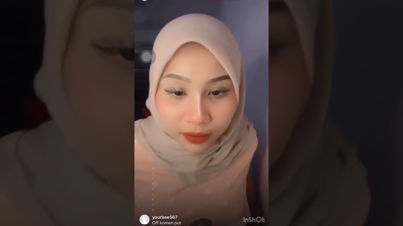 live tiktok bukak bh bra sampe kelihatan