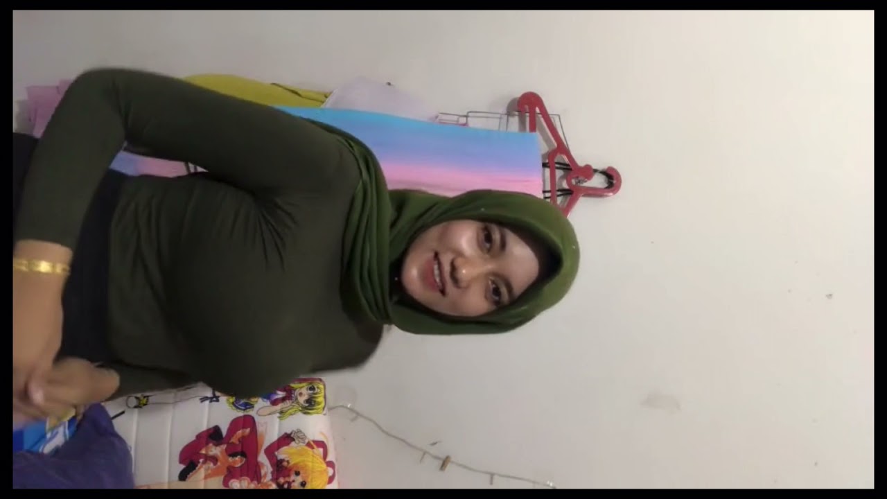 LIVE TIKTOK CEWE JILBOBS HOT BANGET TRENDING SATU