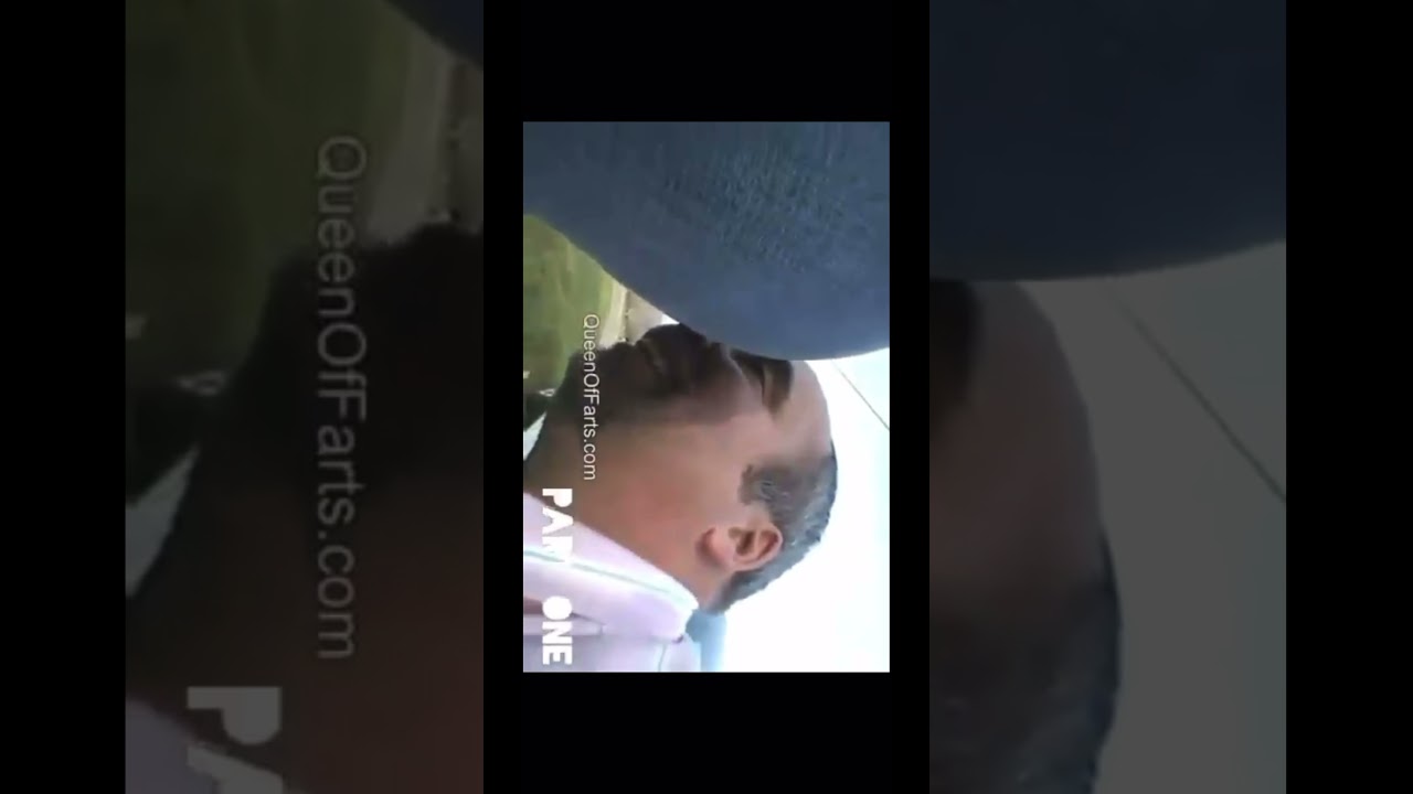 Lizzy Farting in Face