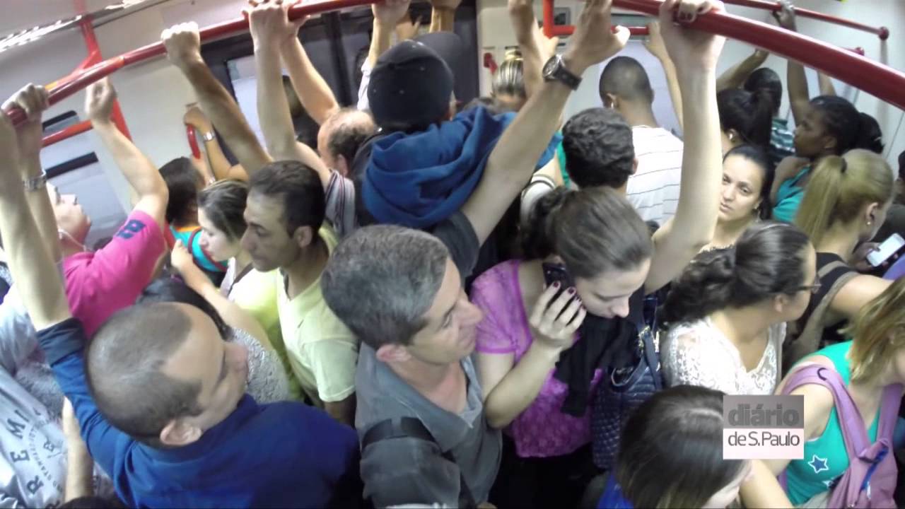 Lotação dificulta identificação de abusos nos trens de SP