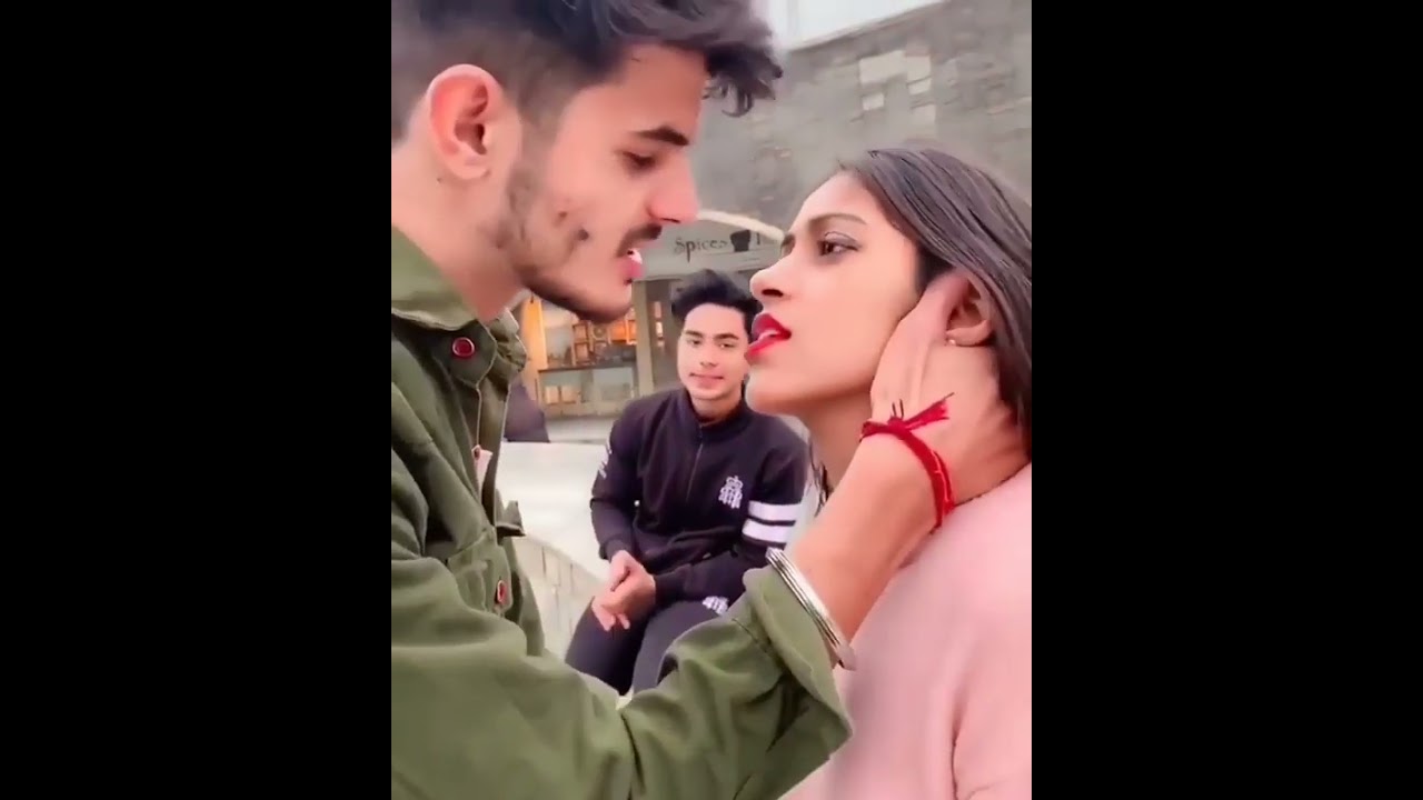Love Bites| Romantic Couple Kiss| #short