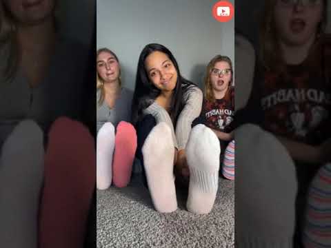 Luna Latina x Alexa x Lexxi Big Feet In Socks (2) [FULL VIDEO]