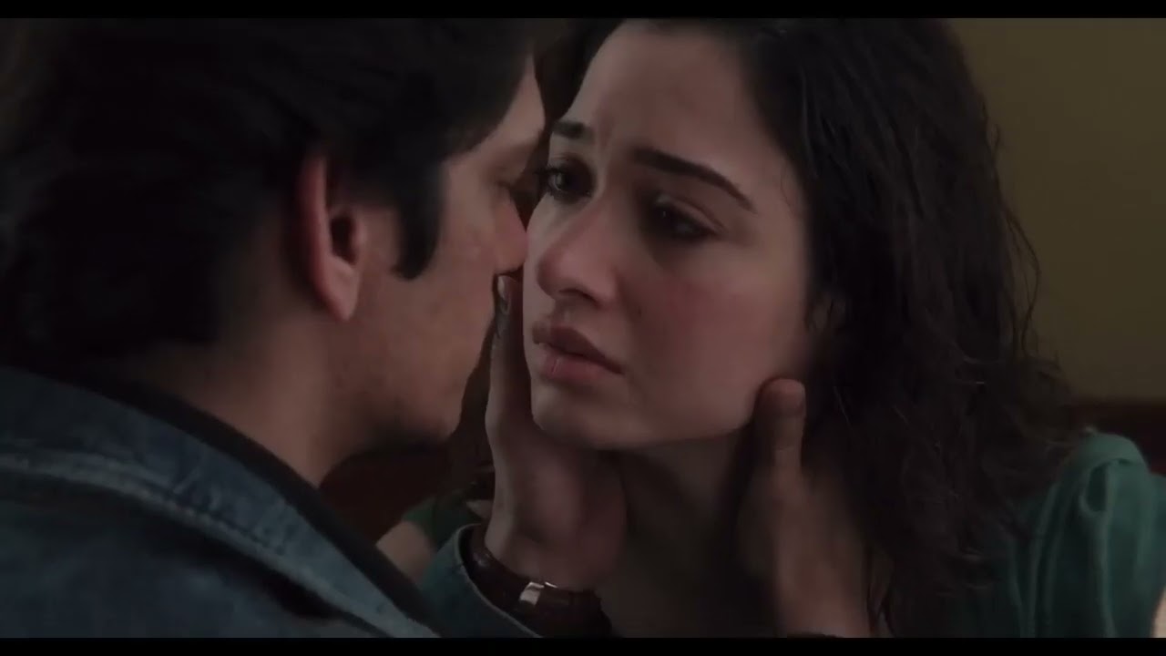 Lust Stories 2 / Kiss Scenes — (Tamannaah Bhatia and Vijay Varma)