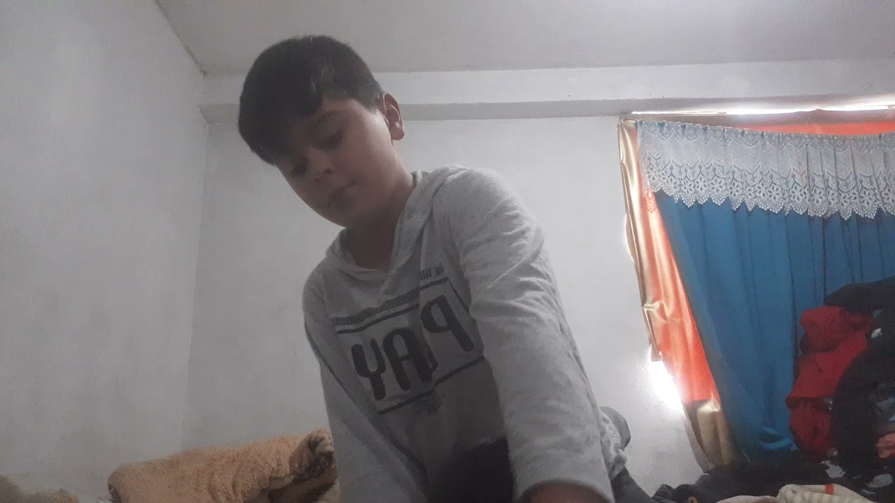 Lutinha na cama...
