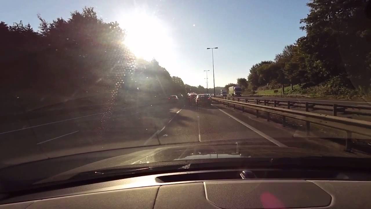 M40 Crash