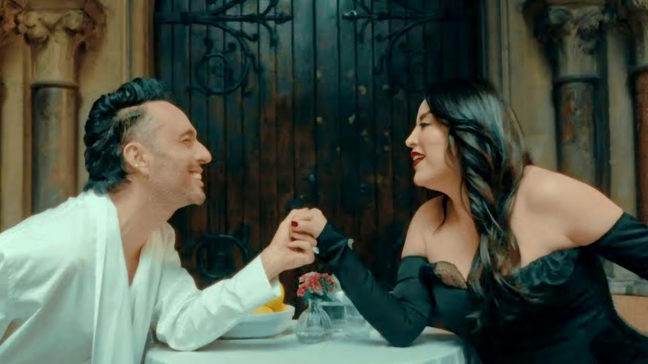 Mabel Matiz • İki Satır Yara • Aşkın Nur 🖤