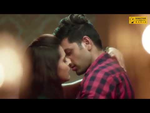 Madhurima Tuli hot kissing scene