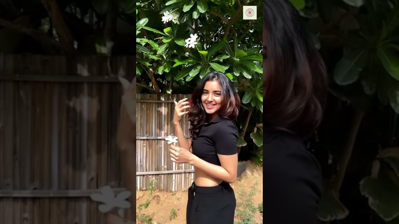 MALAVIKA SHARMA ✨🖤!! #shorts #actress #malavikasharma #teluguactress#viral #navel #1k #1ksubs #crush