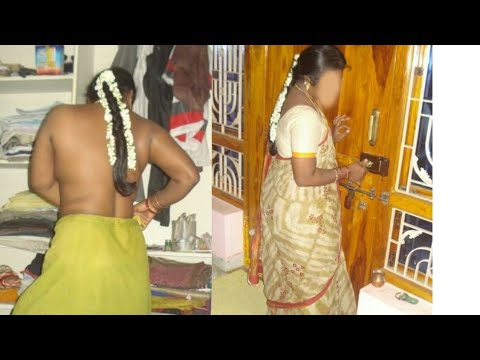 Mallu Aunty  Saree Removing Scenes 💋  #MalluAuntyOfficial