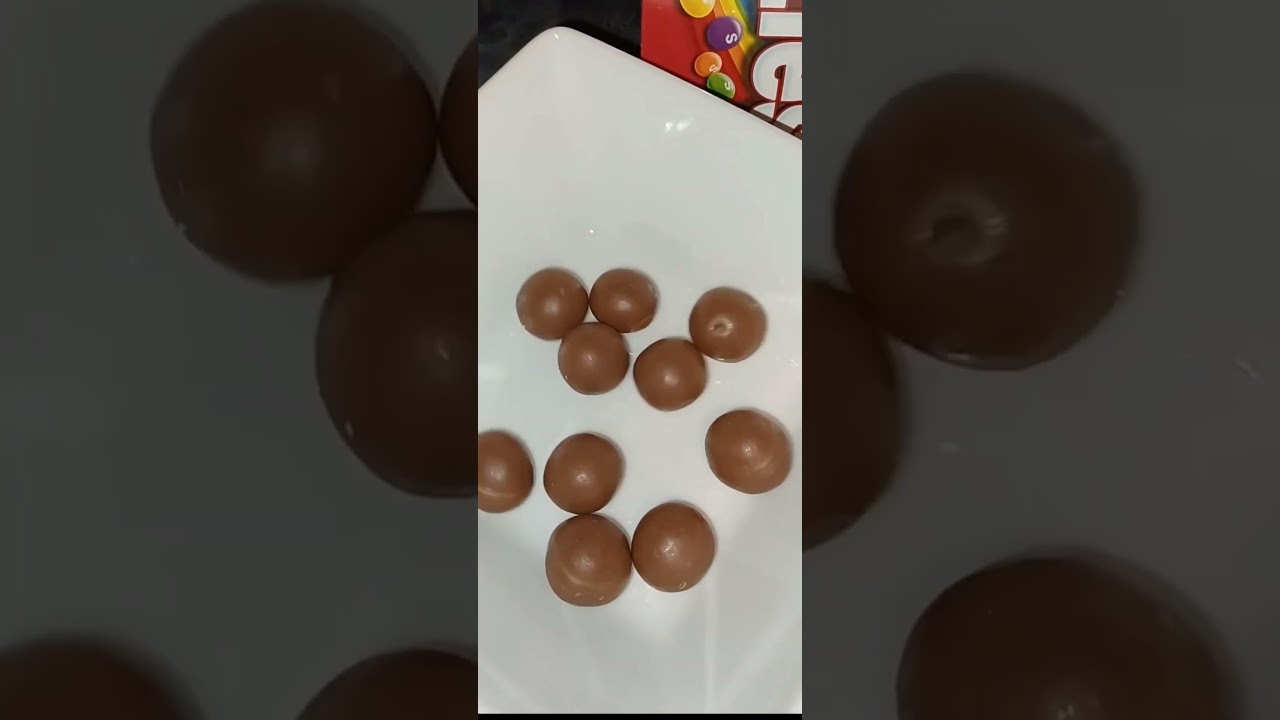 Maltesers Chocolate 🍫 ✨✨#asmrsounds#asmr#chocolate#shorts#sweet