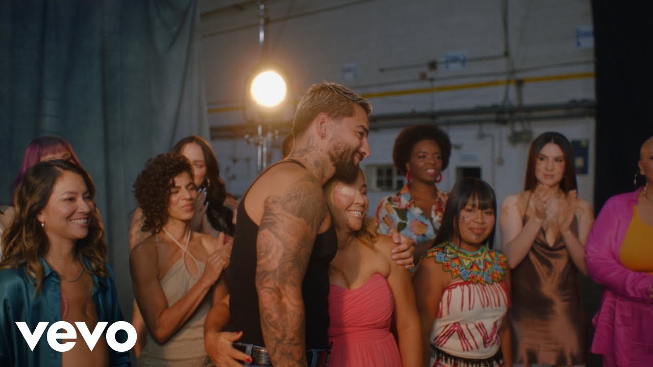 Maluma - La Reina (Official Video)