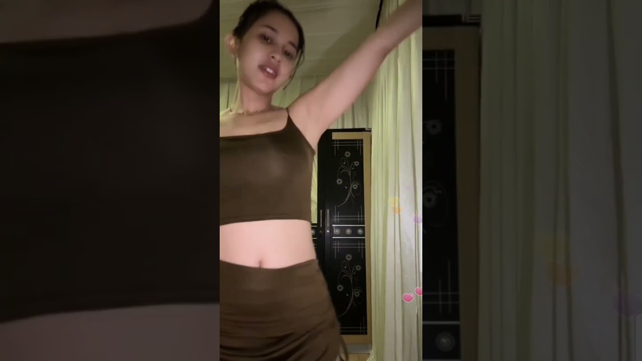 Mbulku Rika Gusriani GOYANG HOT