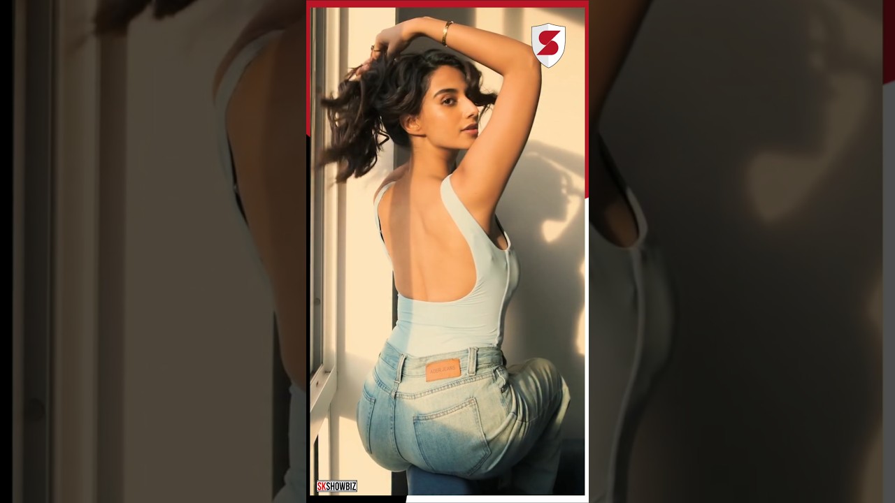 #meenakshichaudhary photoshoot behind the scenes #bts 😍🔥 #shorts #bollywood #photoshoot #fashion