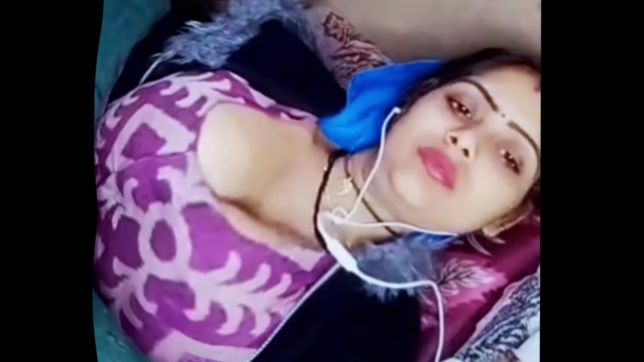 Meenu Bhabi Hot Live 🛑 | Hot Night | Bhabi ki Hot baten