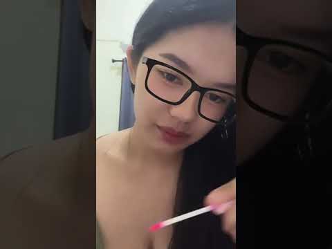 Meimei chan live baju dinas hijau